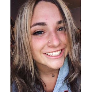 Meet your Posher, Gabby